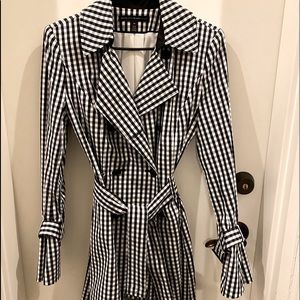 Whitehouse/Blackmarket gingham trench coat